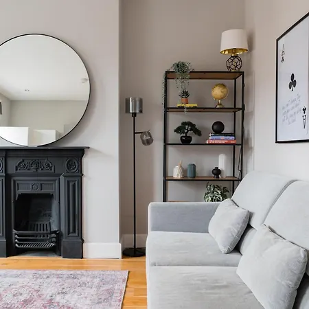 Stylish & Modern London Apartment In Honor Oak Экстерьер фото
