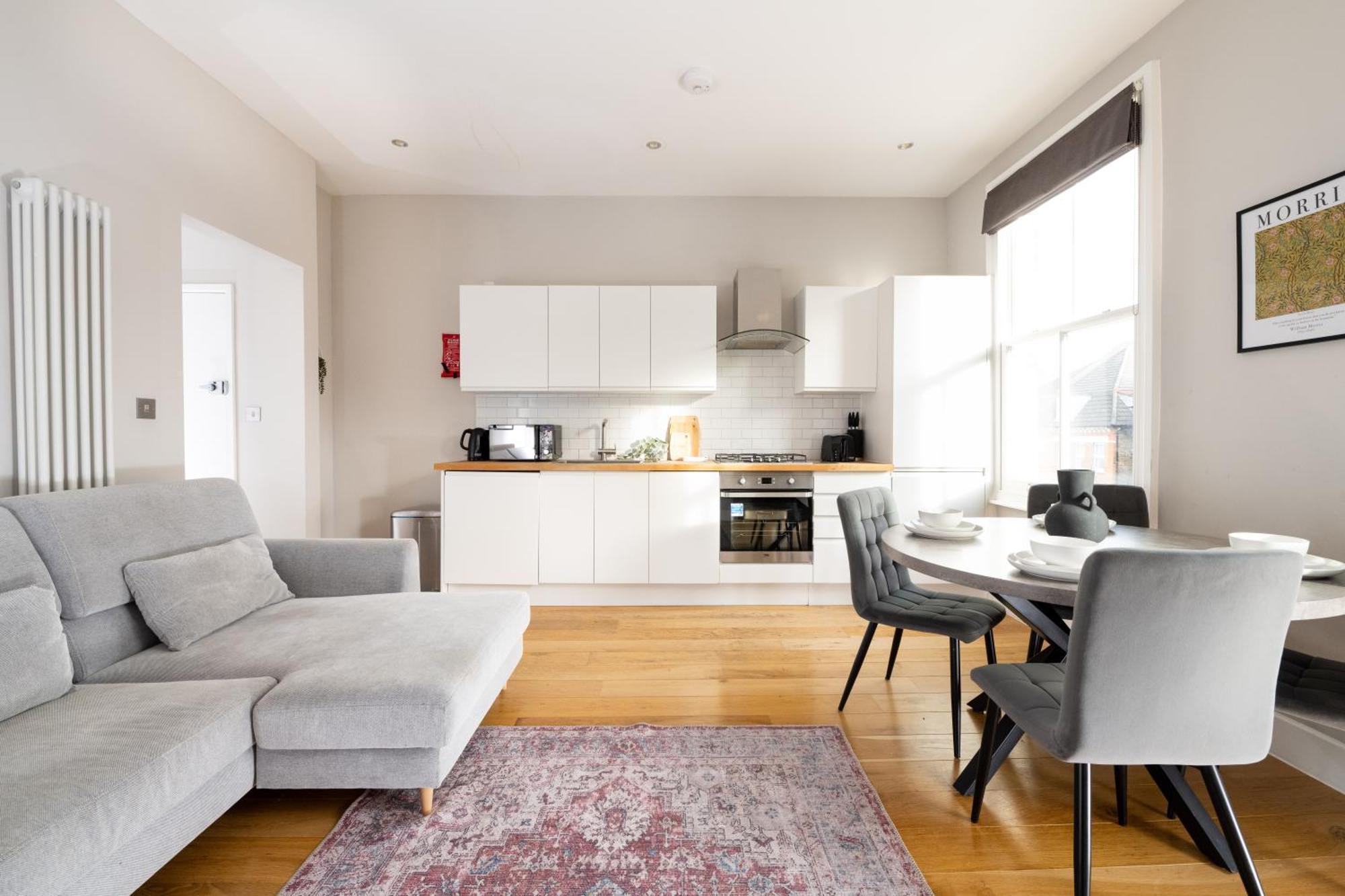 Stylish & Modern In Honor Oak Апартаменты *